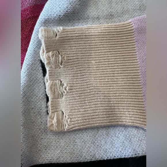 The Hideout clothing  Blessed Knit Distressed Tips Turtleneck UNISEX  size M - Picture 4 of 9